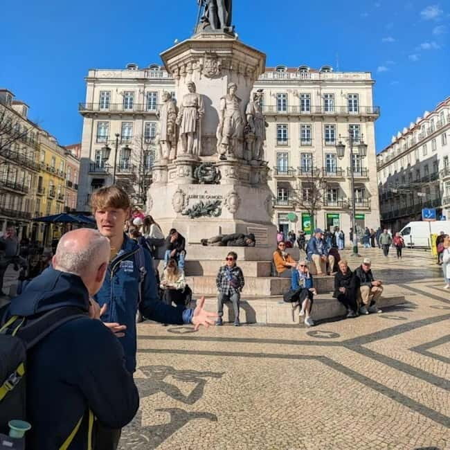 Lisbon on foot: From the hills to the river - Dutch guide - Key Points