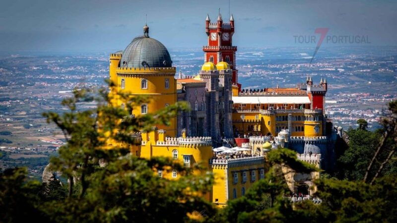 lisbon-pena-palace-moorish-castle-qta-regaleira-sintra