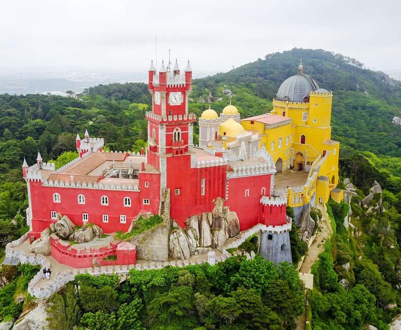 Lisbon: Pena Palace, Regaleira, Sintra, Roca Cape & Cascais - Key Points