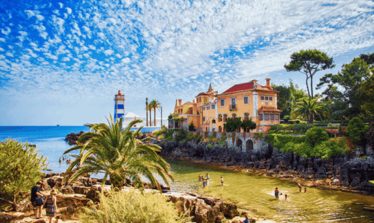 lisbon-pena-palace-sintra-cabo-da-roca-and-cascais-tour