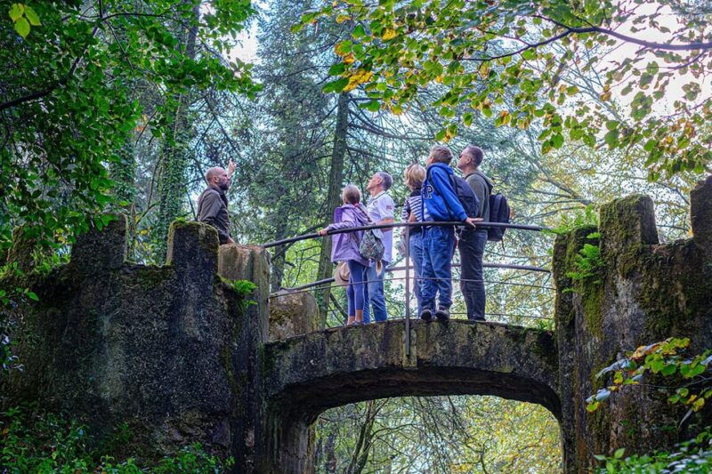 lisbon-pena-palace-sintra-cabo-da-roca-cascais-day-tour