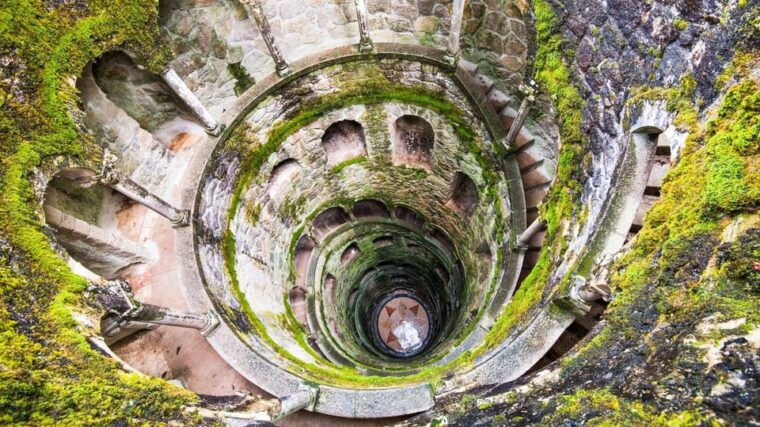 lisbon-pena-palace-sintra-cabo-da-roca-cascais-tour