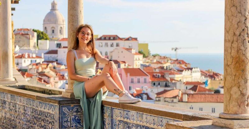 lisbon-photoshoot-with-a-professional-local-photographer