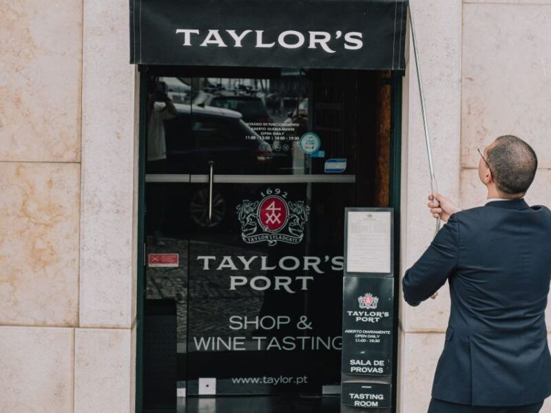 lisbon-port-wine-tasting-at-taylors-shop-and-tasting-room