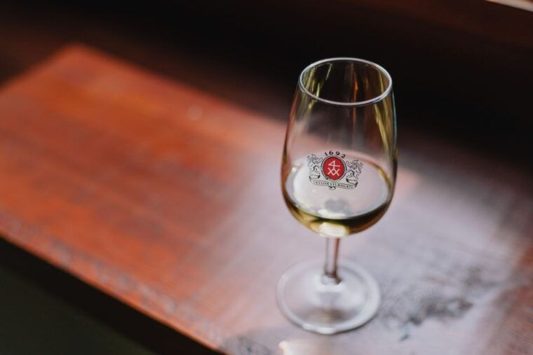 lisbon-port-wine-tasting-at-taylors-shop-and-tasting-room