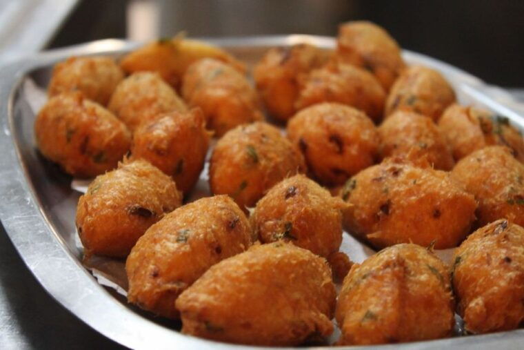 lisbon-portuguese-petiscos-tasting-tour-by-e-bike