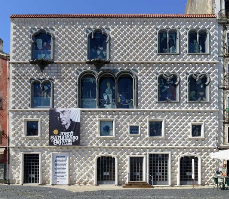 Lisbon  Portuguese Soul on Stage: Fado and Writing with Tickets - Exploring Lisbon’s Heart: A Detailed Breakdown of the Tour