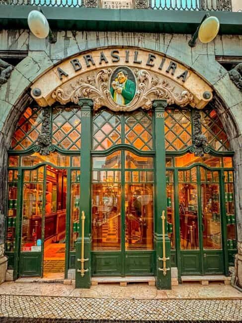 Lisbon  Portuguese Soul on Stage: Fado and Writing with Tickets - Who Is This Tour Best For?