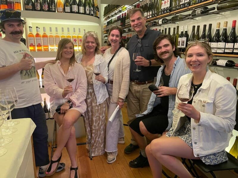 lisbon-portuguese-wine-tasting-in-a-specialized-wine-shop