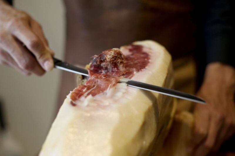 lisbon-premium-port-wine-tasting-tapas