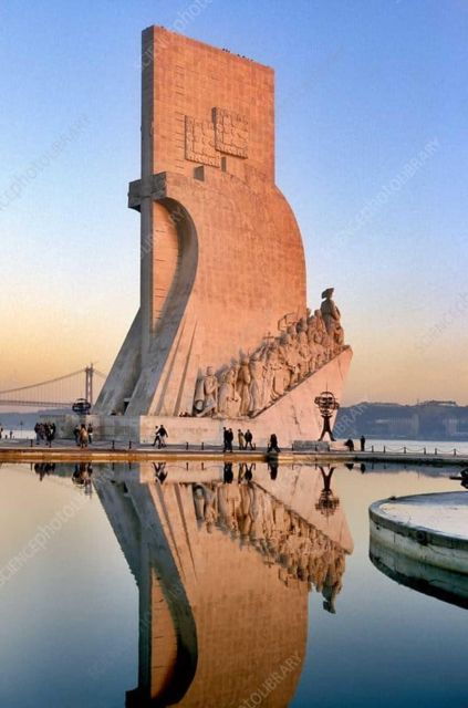 lisbon-private-4-hours-city-highlights-tour-by-tuktuk