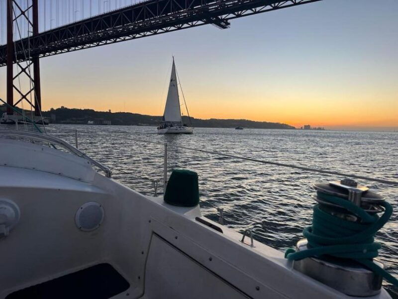 lisbon-private-city-boat-tour-with-sunset-option