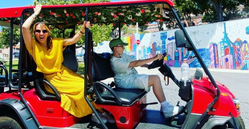 lisbon-private-city-sightseeing-tour-by-tuk-tuk