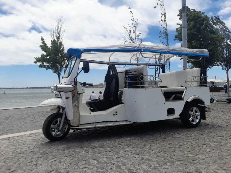 lisbon-private-eco-tuk-tuk-tour-for-2-hours