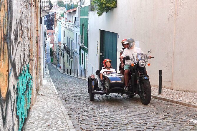 Lisbon: Private Experience Motorcycle Sidecar Tour - Key Points