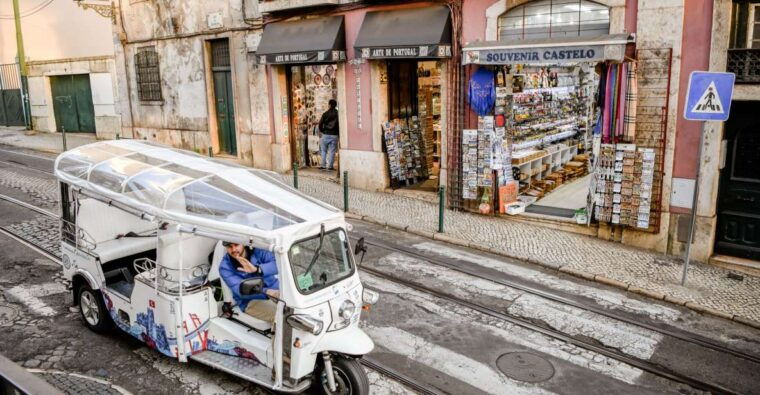 lisbon-private-expert-city-tour-by-eco-tuk-tuk