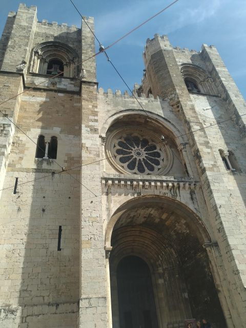 lisbon-private-full-day-to-the-city-of-7-hills-king-crist