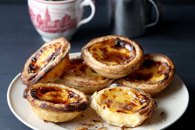 lisbon-private-guided-electric-tuk-tuk-tour-with-tastings