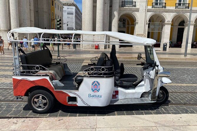 lisbon-private-guided-tour-by-electric-tuk-tuk