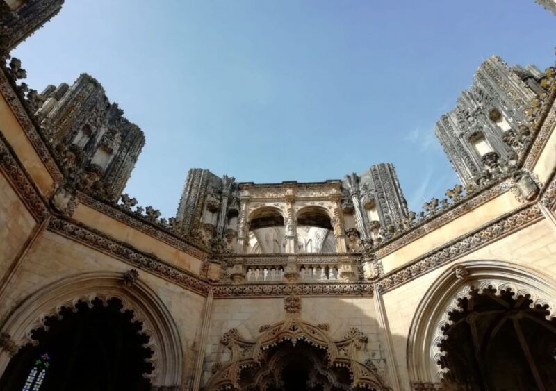 lisbon-private-guided-tour-of-tomar-batalha-and-alcobaca