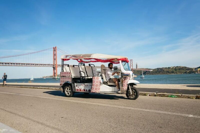 lisbon-private-guided-tuk-tuk-tour-with-hotel-pickup