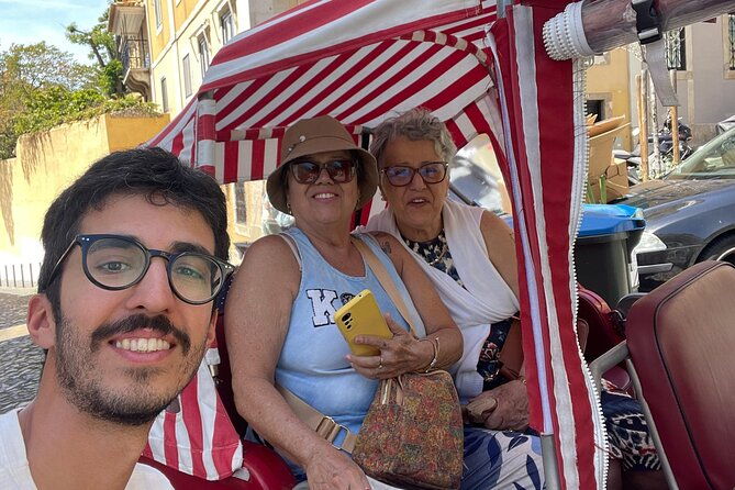 lisbon-private-historical-center-tour-by-tuk-tuk-2