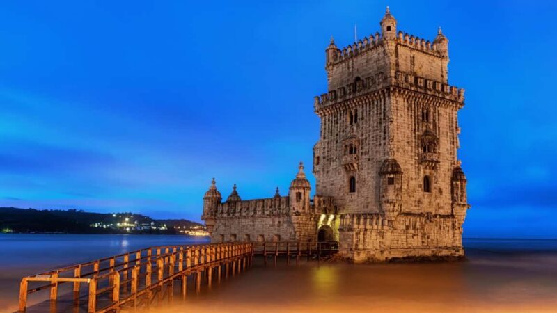 Lisbon: Private Luxury Tour to Belém, Cristo Rei and Alfama. - Key Points