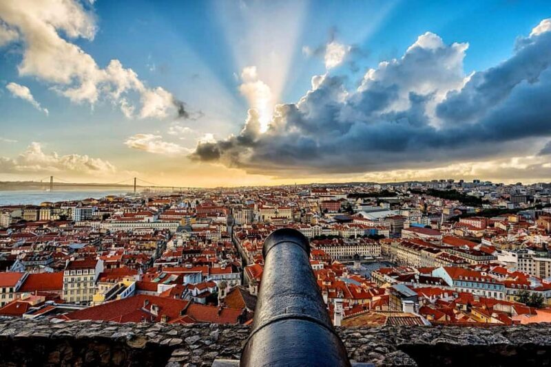 Lisbon: Private Luxury Tour to Belém, Cristo Rei and Alfama. - Who Will Love This Tour?