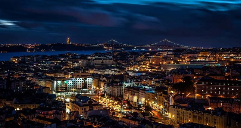 Lisbon: Private Night Tour with Fado Dinner Show - FAQs