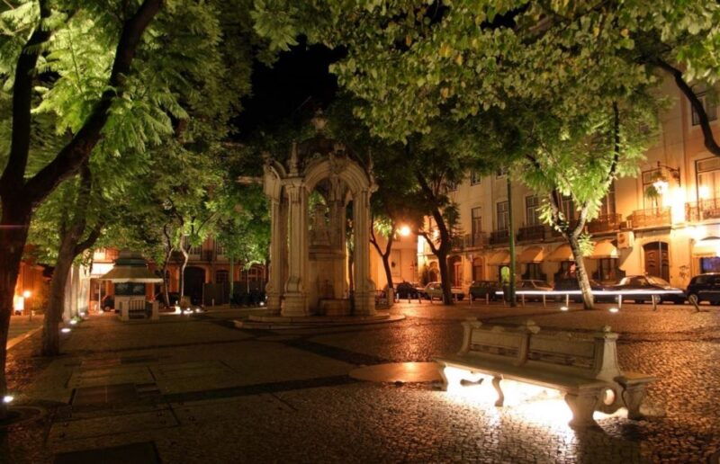lisbon-private-night-tour-with-fado-dinner-show