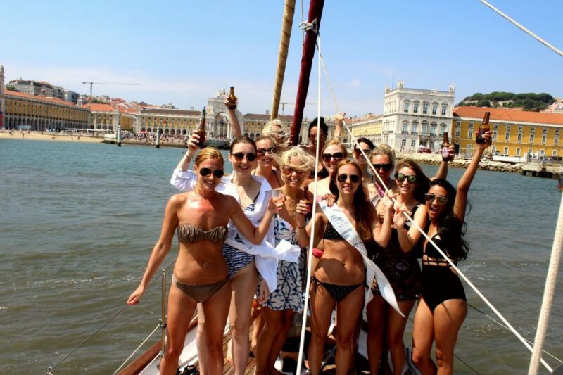 lisbon-private-party-on-a-vintage-sailboat