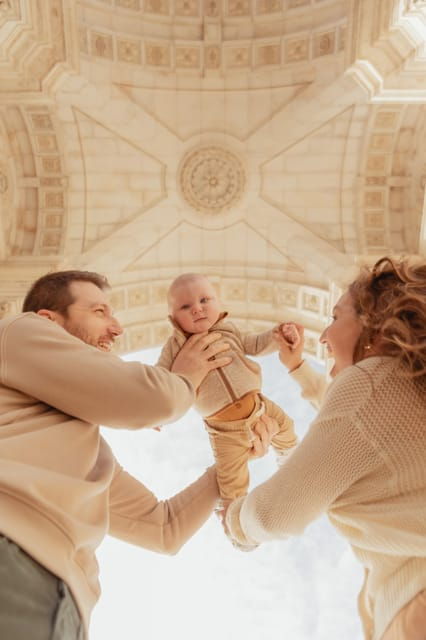 lisbon-private-photo-shoot-with-a-professional-photographer