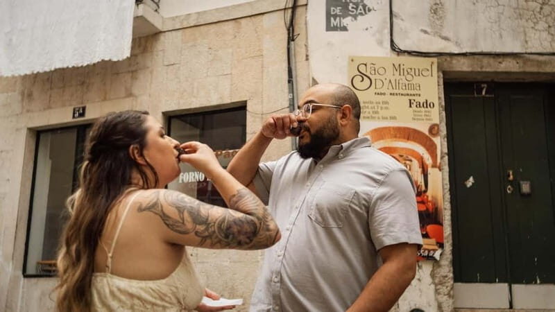 Lisbon: Private Photoshoot Tour in Alfama with Edited Photos - Practical Details and Tips