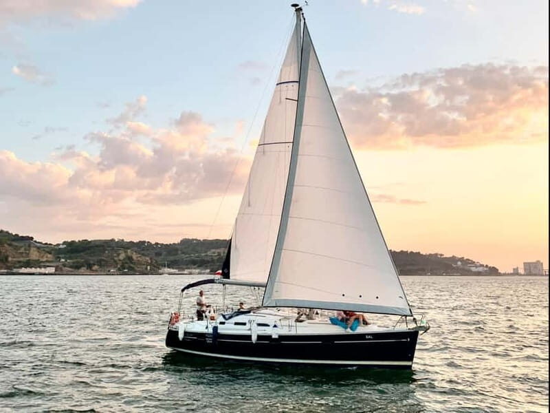 Lisbon: Private Sailing Experience with Locals - FAQs