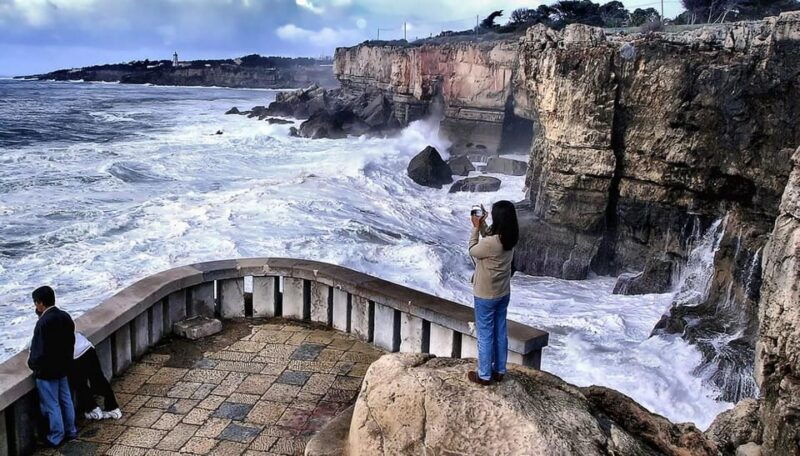 lisbon-private-sintra-cabo-da-roca-and-cascais-suv-tour