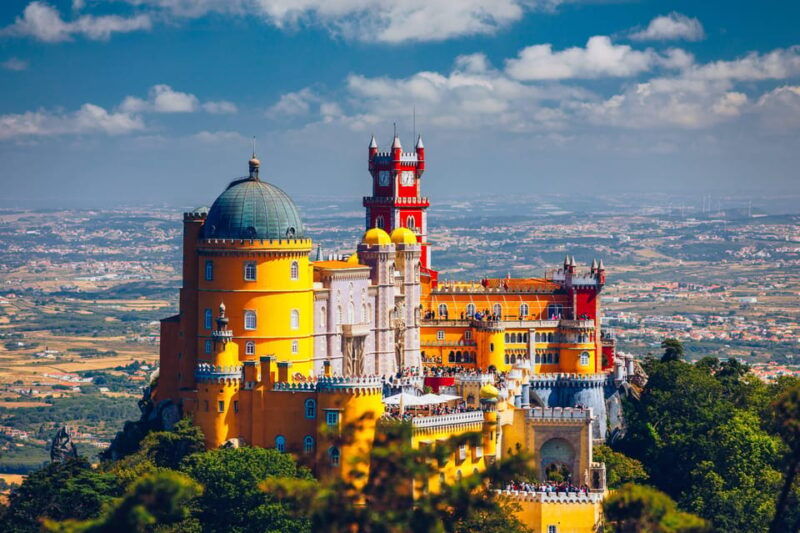 lisbon-private-sintra-pena-palace-regaleira-day-trip