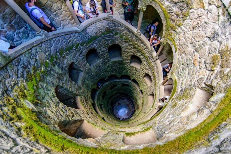 lisbon-private-sintra-pena-palace-regaleira-day-trip