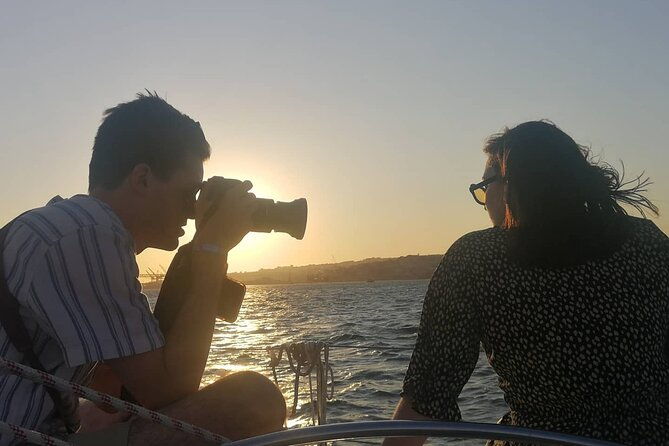 lisbon-private-sunset-cruise