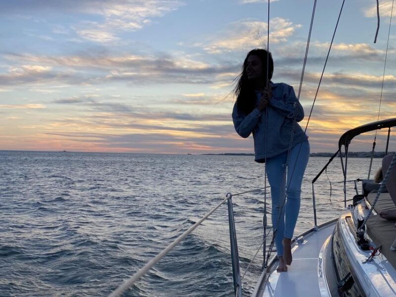 lisbon-private-tagus-river-sunset-cruise-on-a-luxury-boat