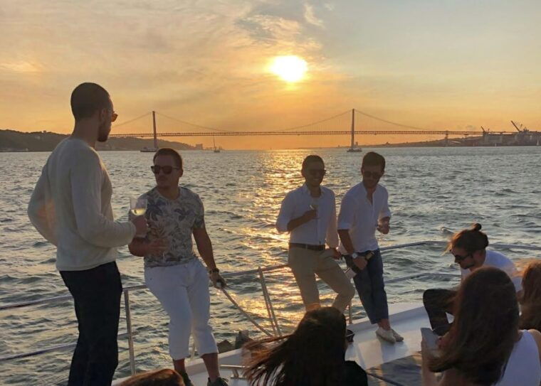 lisbon-private-tagus-river-sunset-cruise-on-a-luxury-boat