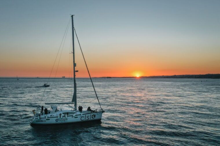 lisbon-private-tagus-river-yacht-tour