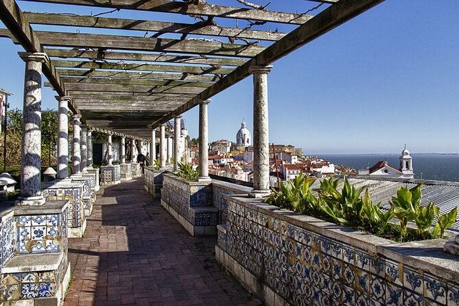 lisbon-private-tour-by-electric-tuk-tuk