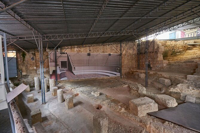 lisbon-private-tour-by-electric-tuk-tuk