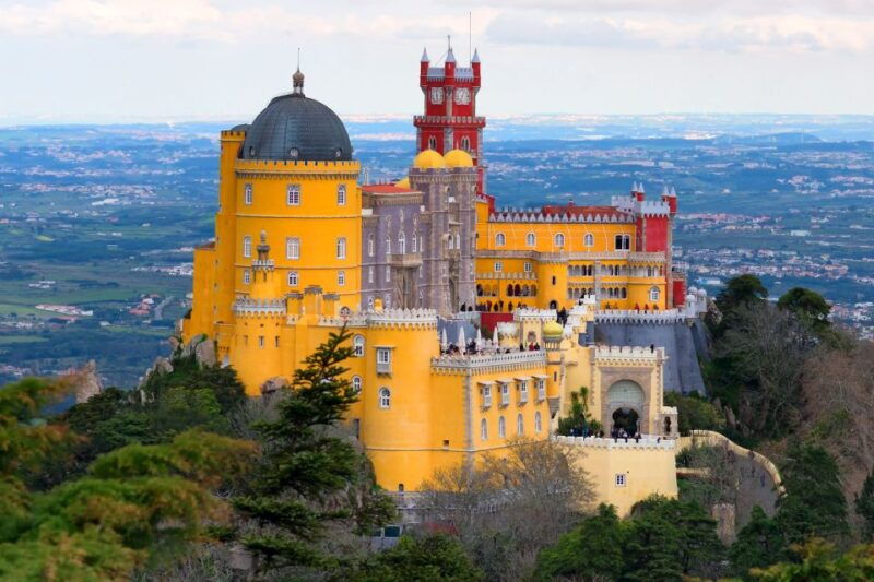 lisbon-private-tour-sintra-cabo-da-roca-and-cascais