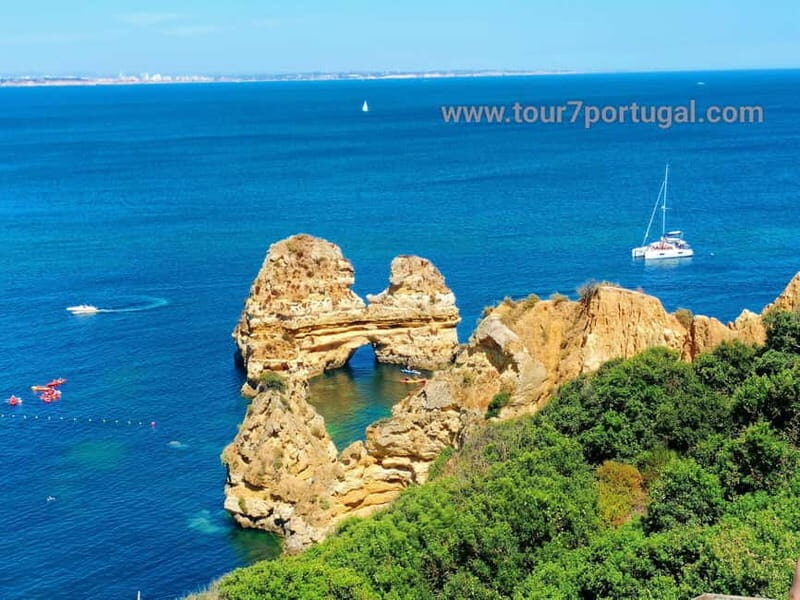 Lisbon: Private Tour to Algarve, Benagil, Algar Seco & Lagos - The Main Event: Benagil Cave by Boat