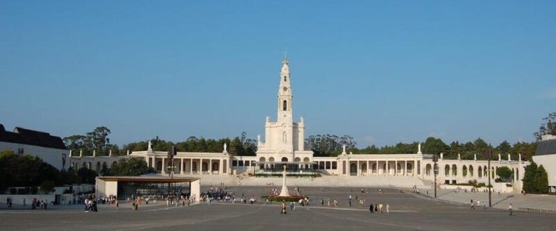 lisbon-private-tour-to-fatima-with-hotel-pickup-half-day