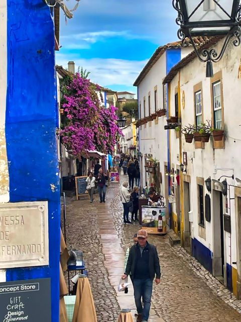 lisbon-private-transfer-to-porto-with-stops-until-3-cities