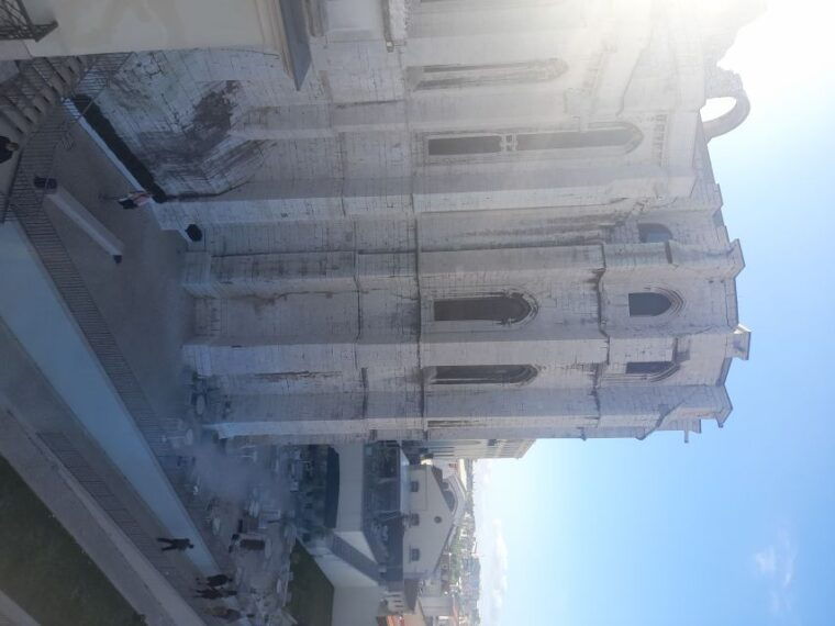 lisbon-private-tuk-tuk-tour-for-2-hours