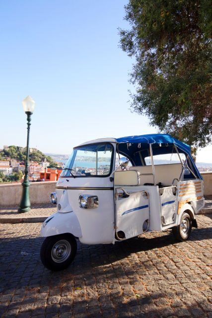 Lisbon: Private Tuk-Tuk Tour with Local Guide - FAQ