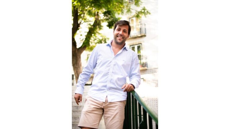 lisbon-private-walking-tour-with-professional-photoshoot